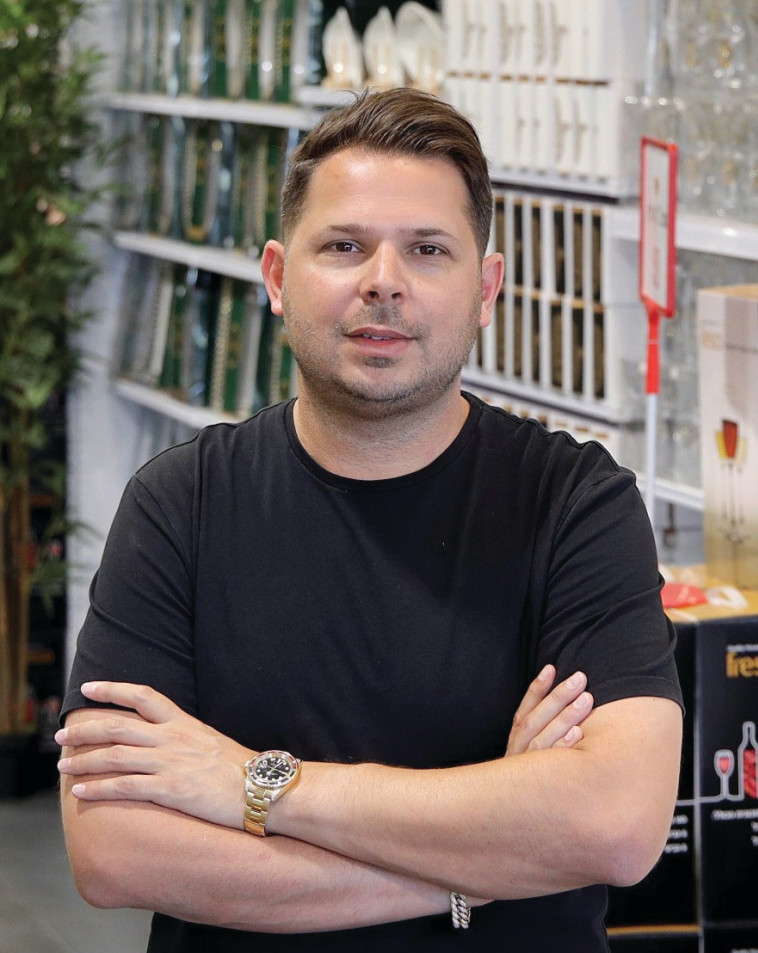 רועי ונונו, מייסד ומנכ''ל ג'מבו סטוק