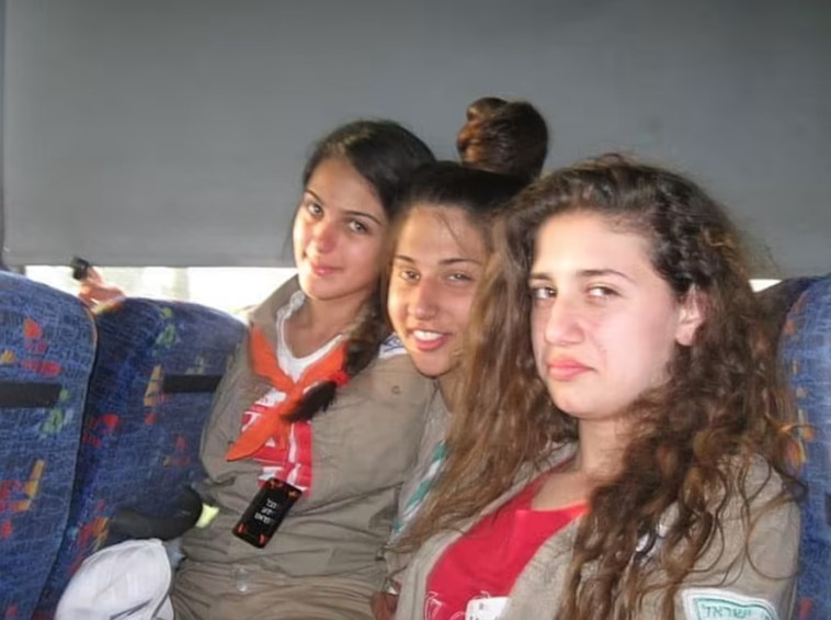 יובל קשת ז''ל (משמאל)