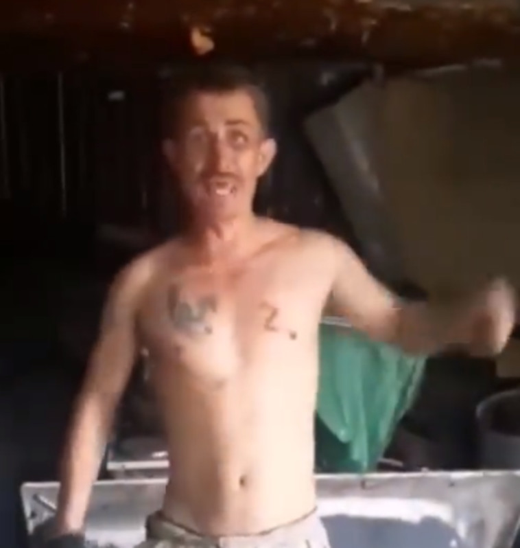 האות Z הפכה להיות מזוהה עם כוחותיו של פוטין