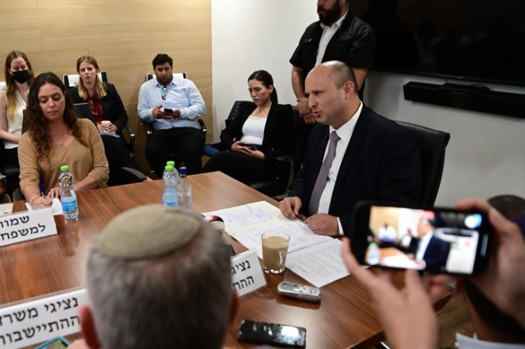 נפתלי בנט בוועדת החקירה לאסון נחל צפית