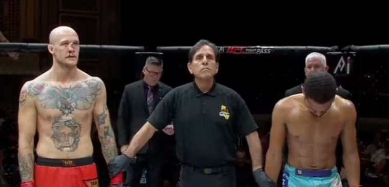 כבר הספיק לזכות לשבחים מפרשני A1 Combat 4 על הקשיחות הבלתי נתפסת שלו