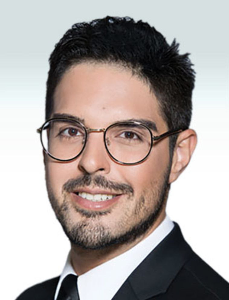 עורך הדין ארתור שני