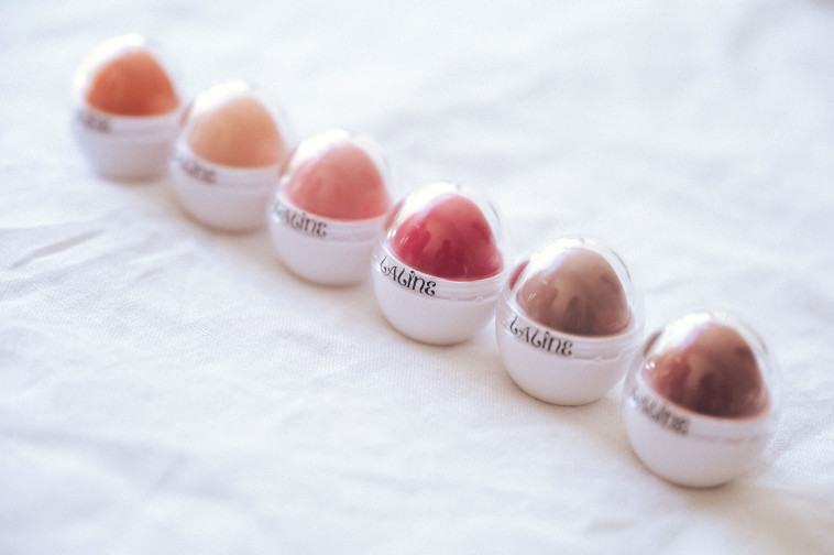 ללין חמאת שפתיים