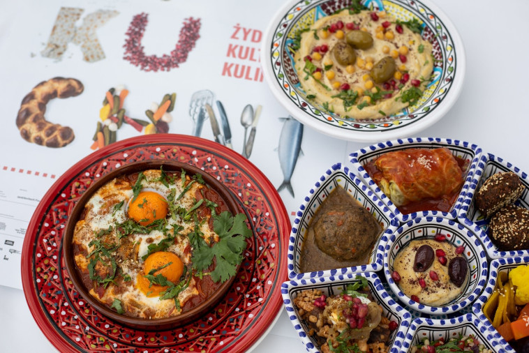 תערוכת ''מה מתבשל'', אוכל יהודי