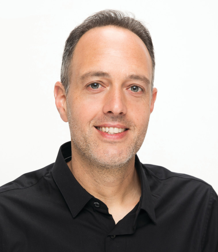 תומר ספיינר