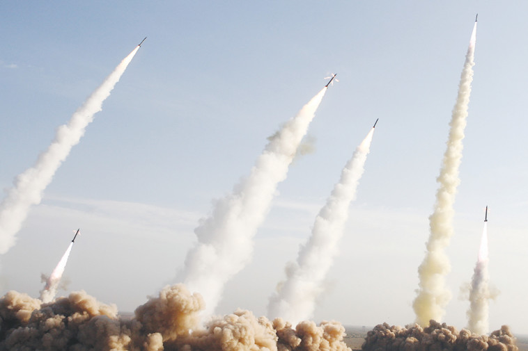 שיגור טילים על ידי משמרות המהפכה של איראן, שנת 2006