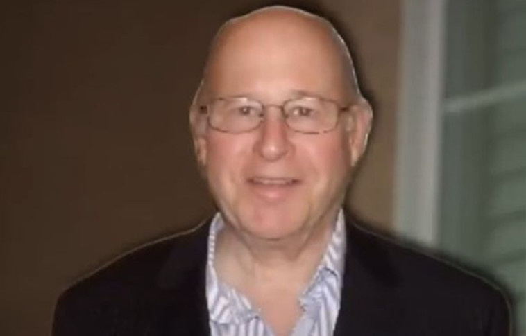 אלן רוטשטיין, החתים דיירת עם ''חוזה מין''