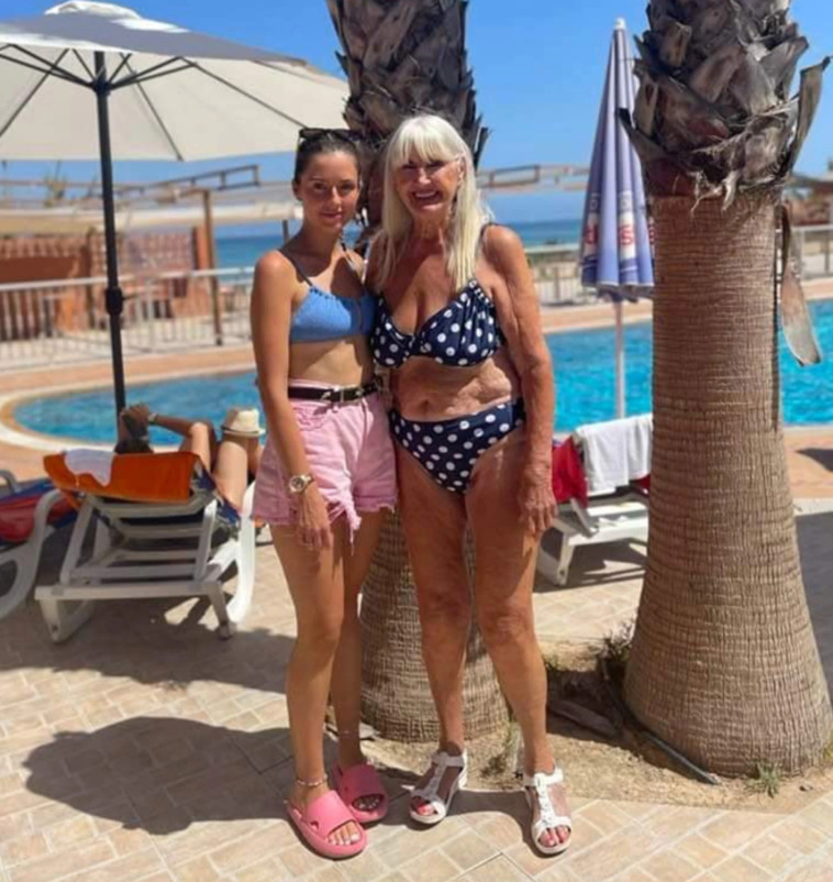 וודהאוס בת ה-91 ולידיה בת ה-27