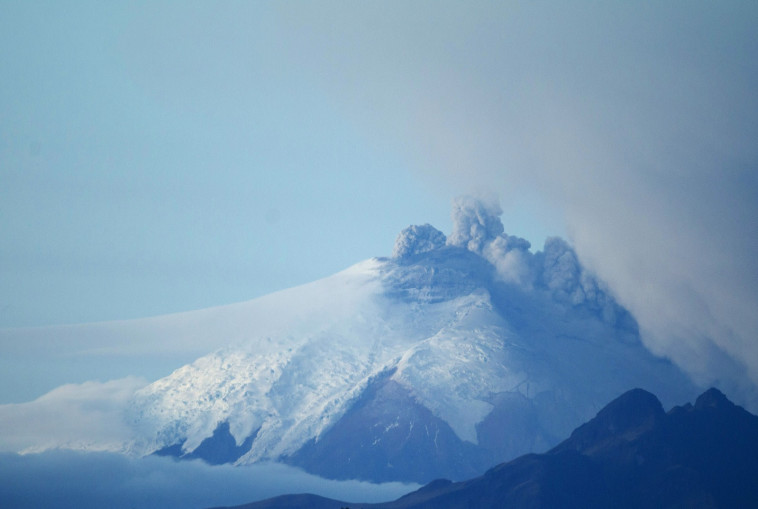 ההר שבמהלך טיפוס עליו נפל המטייל הישראלי סמוך לקיטו, אקוודור (צילום: REUTERS/Gary Granja)
