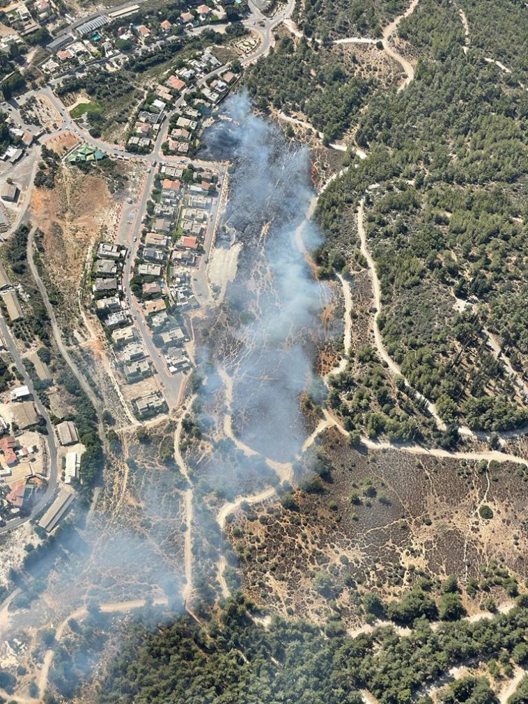 שריפה סמוך למושב תרום