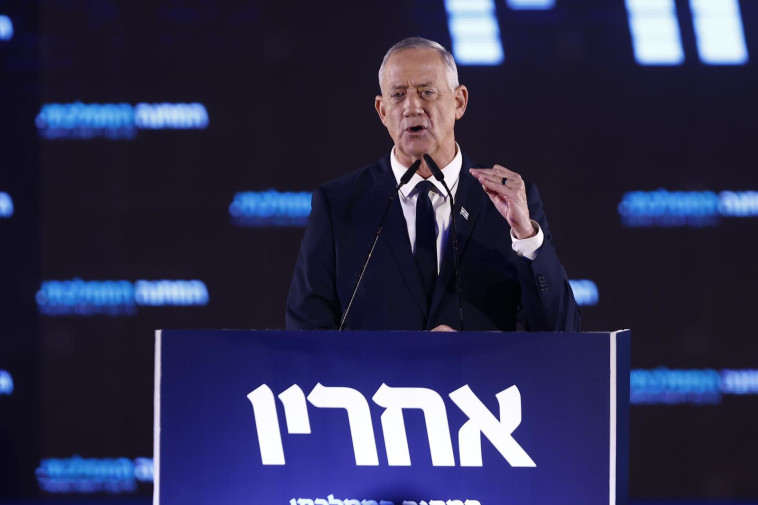 יו''ר המחנה הממלכתי ושר הביטחון בני גנץ