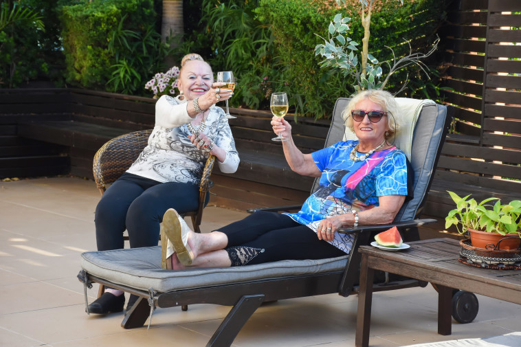 בית גיל הזהב ת''א