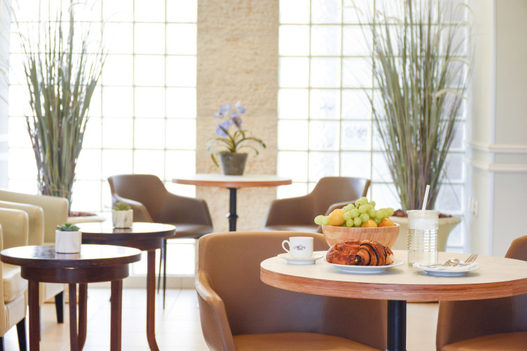 בית גיל הזהב ת''א