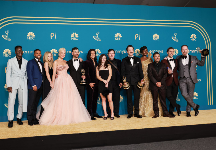 צוות השחקנים של ''טד לאסו''