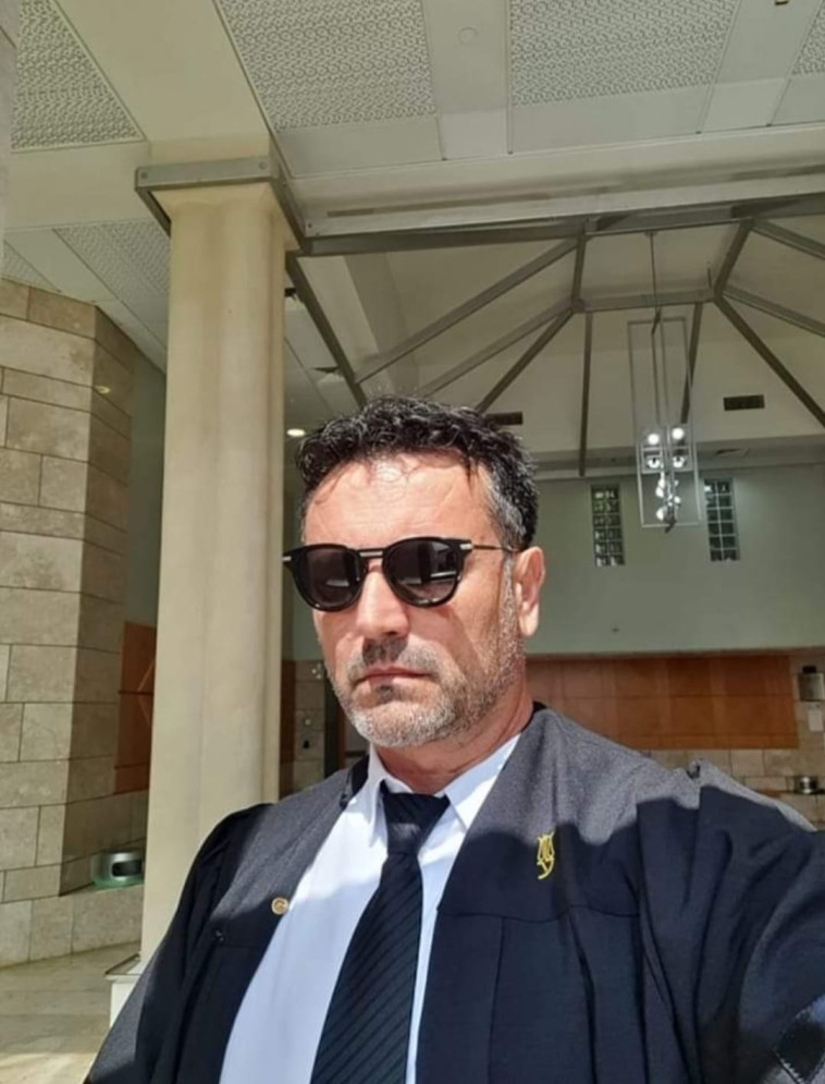 עורך הדין חיים אומסי