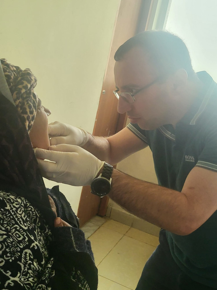  ד''ר יותם שקדי בשליחות רפואית באתיופיה