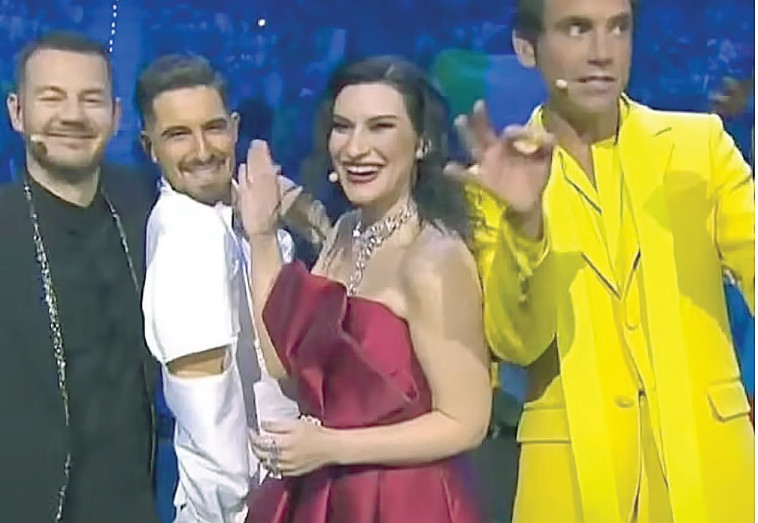 מיכאל בן דוד נדחף למנחי האירוויזיון