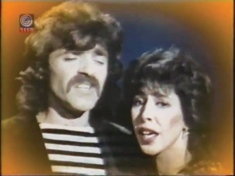 מני בגר וגלי עטרי 