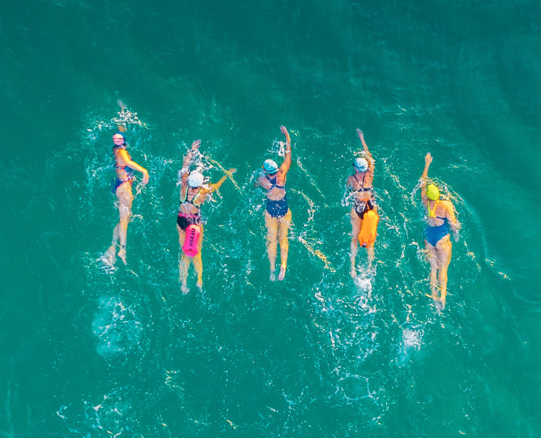 קבוצת הנשים הישראלית שצלחה את תעלת למאנש