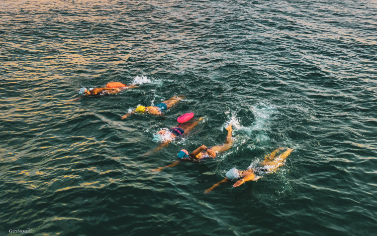 מקוות להצליח לעשות עוד אתגרים ביחד. הנשים שצלחו את תעלת למאנש