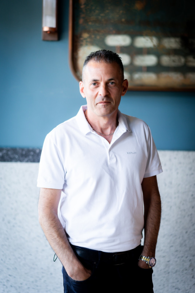 גלעד סמובסקי 