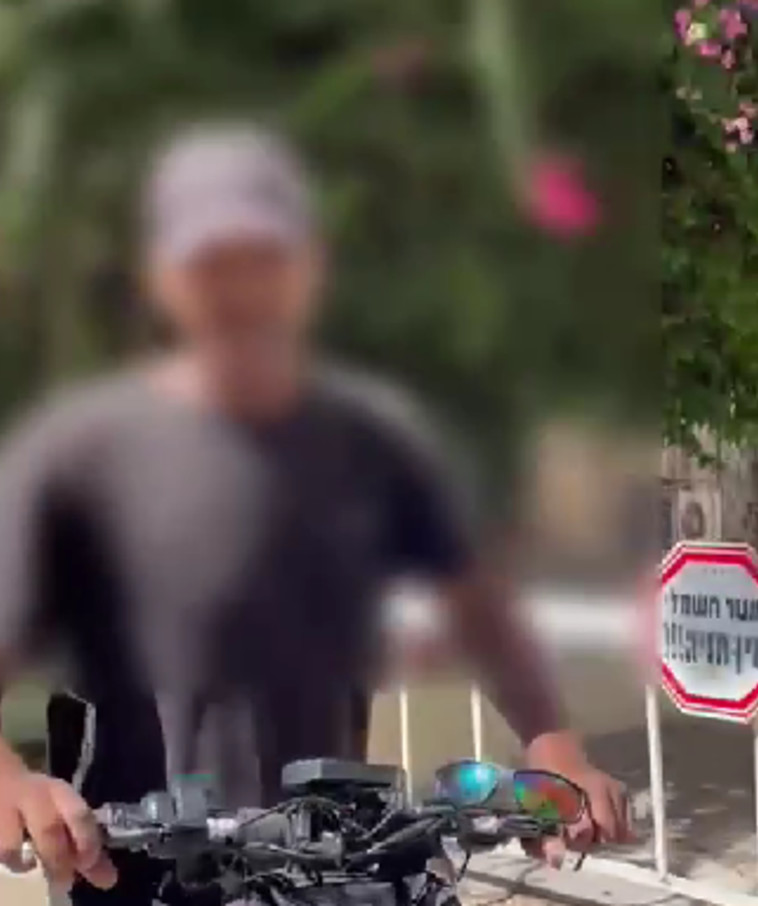 אותו התקוף תועד לפני מספר חודשים תוקף אישה אחרת