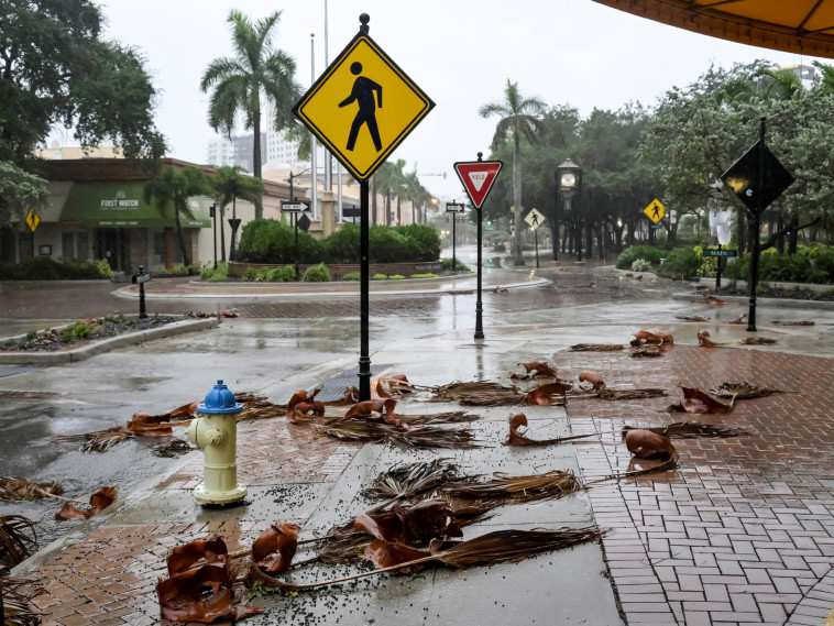 הוריקן איאן פגע בפלורידה (צילום: REUTERS/Steve Nesius)