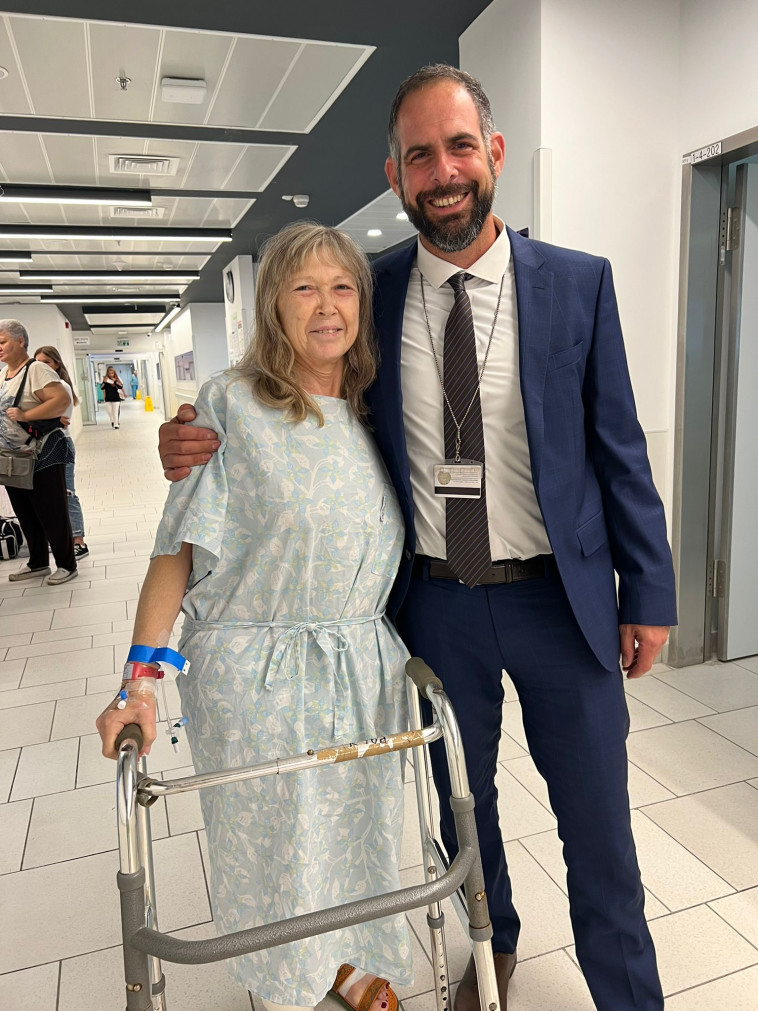 פרופ' מיכאל דרקסלר ורבקה נוחמוביץ