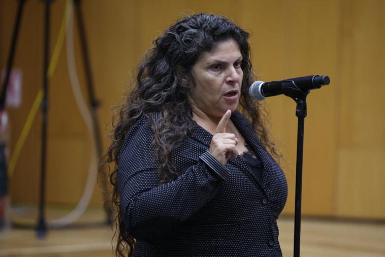 האם השכולה מירב חג'אג' בוועדת הבחירות