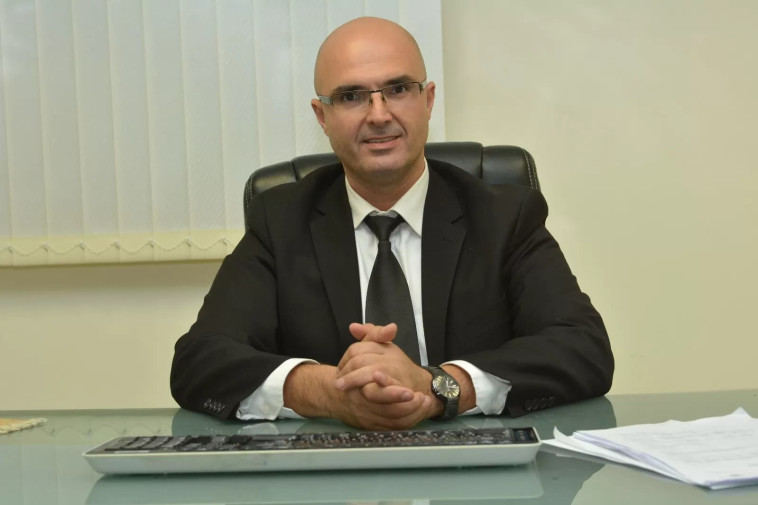 עורך הדין ג'קי סגרון 