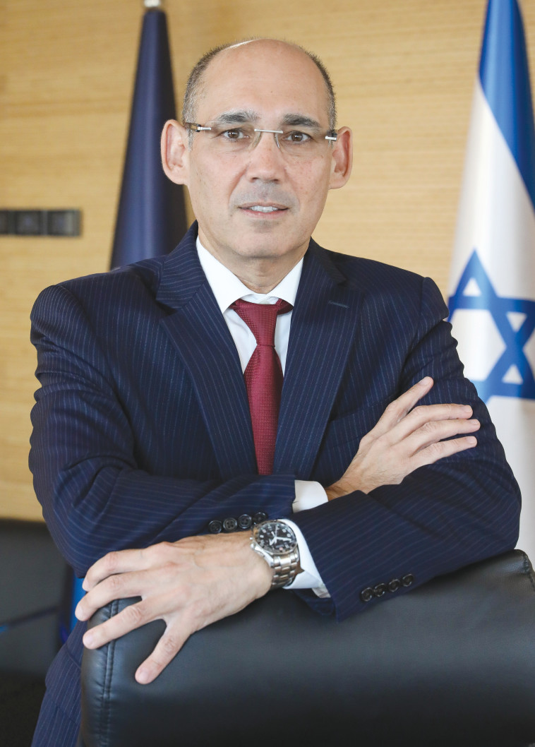 פרופ' אמיר ירון