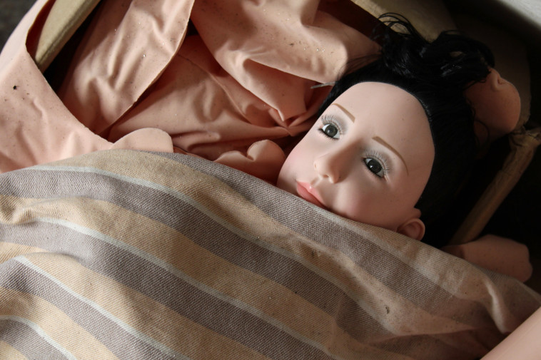 אף אחת מהן לא הייתה דומה לה, הזדעזעה מהתגלית