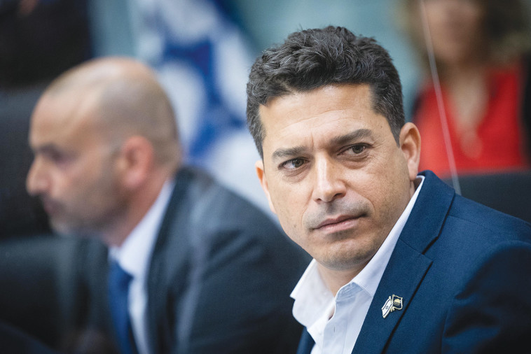 עמיחי שיקלי 