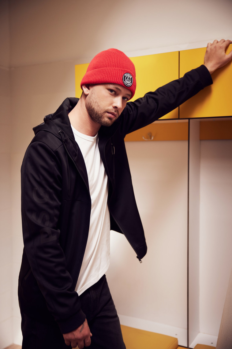 און רפאלי בקולקציית קפסולה קסטרו X פריז סן-ז'רמן