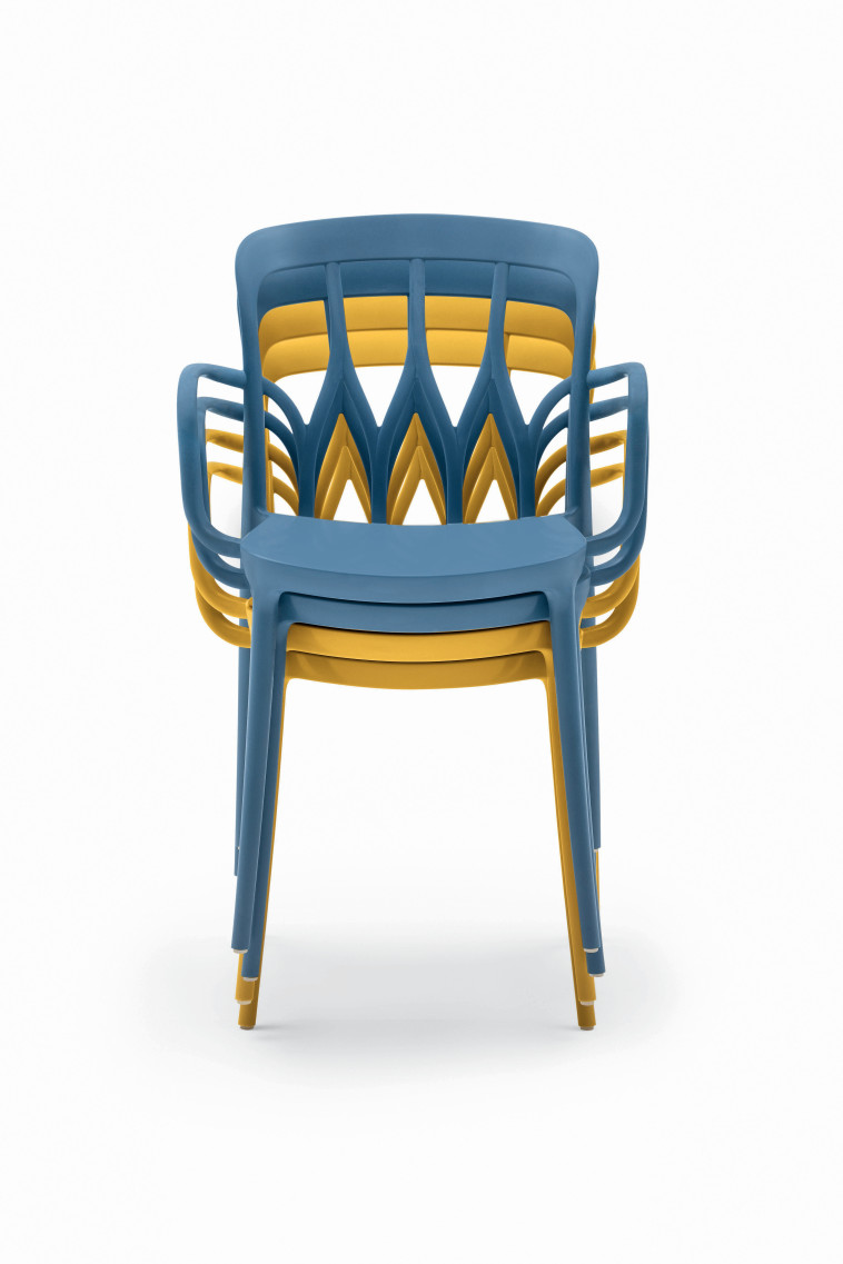 כסא גלקסי החל מ-800 שקל רשת אליתה ליוינג