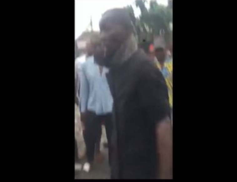 התוקף, נשך את איבר מינו של הצעיר והסיר אותו ממקומו