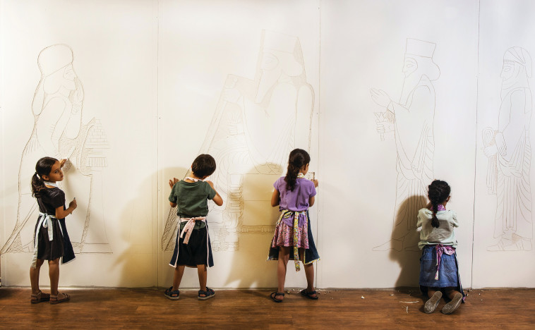 קשקושי קירות-מוזיאון ארצות המקרא