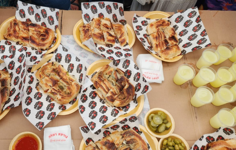 בורקס טורקי אורגינל. הנאה צרופה בשוק רמלה