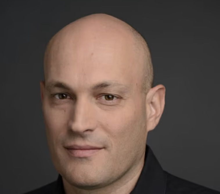 אסף עופר, מנכ''ל חברת הסלולר wecom