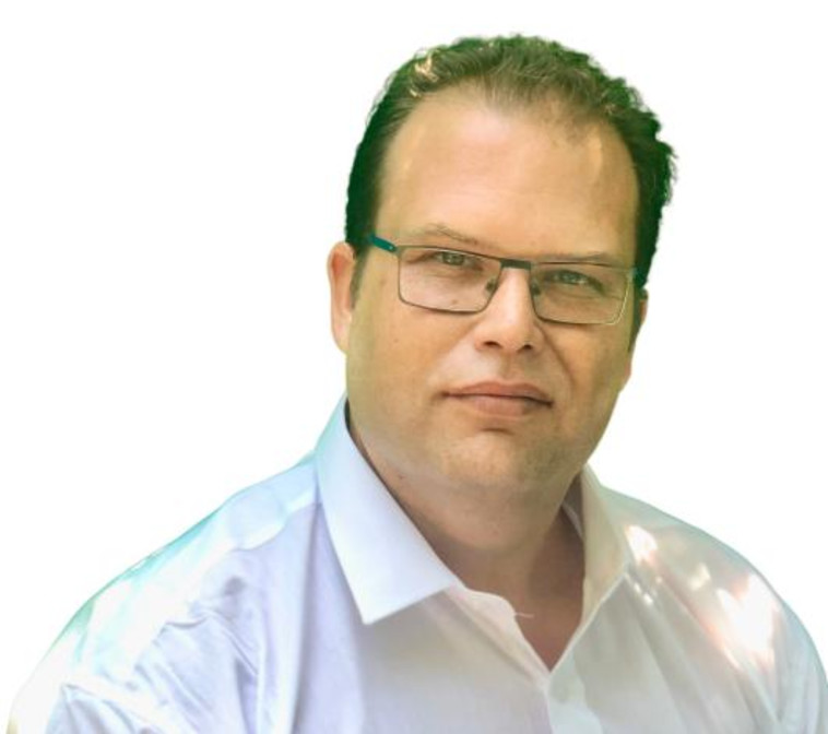 יניב בר אור