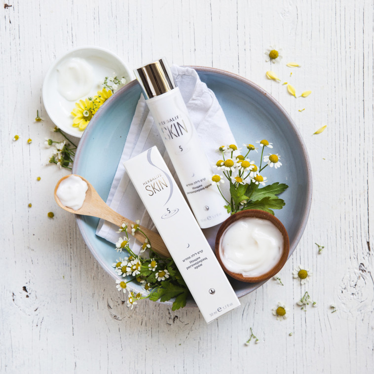 הרבלייף- קרם לילה משקם