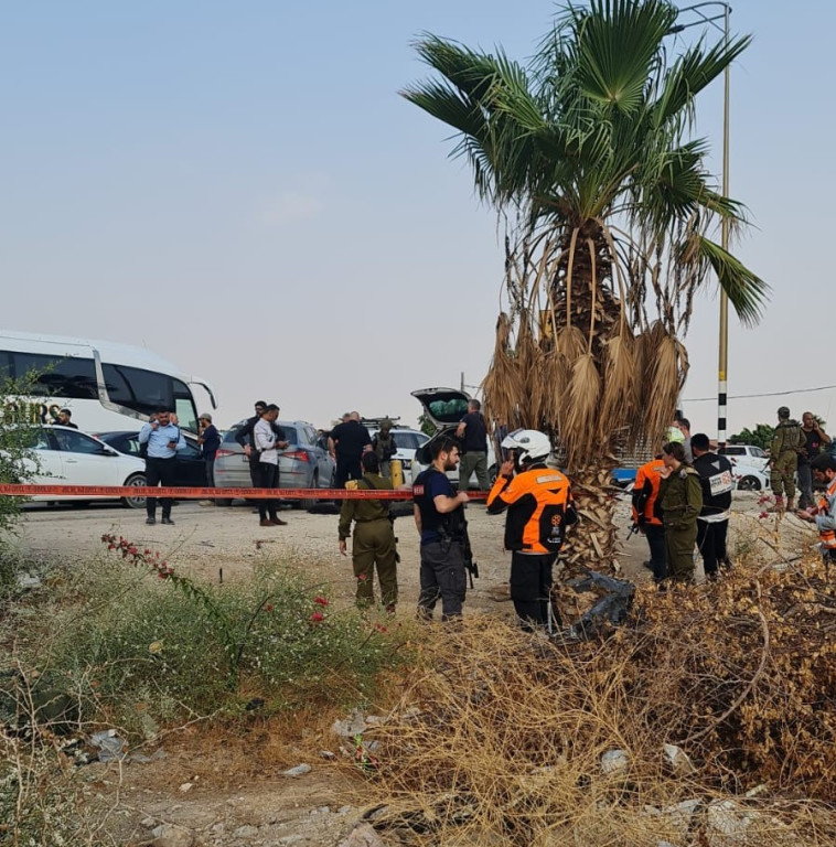 זירת הפיגוע בבקעת הירדן (צילום: דוברות איחוד הצלה)