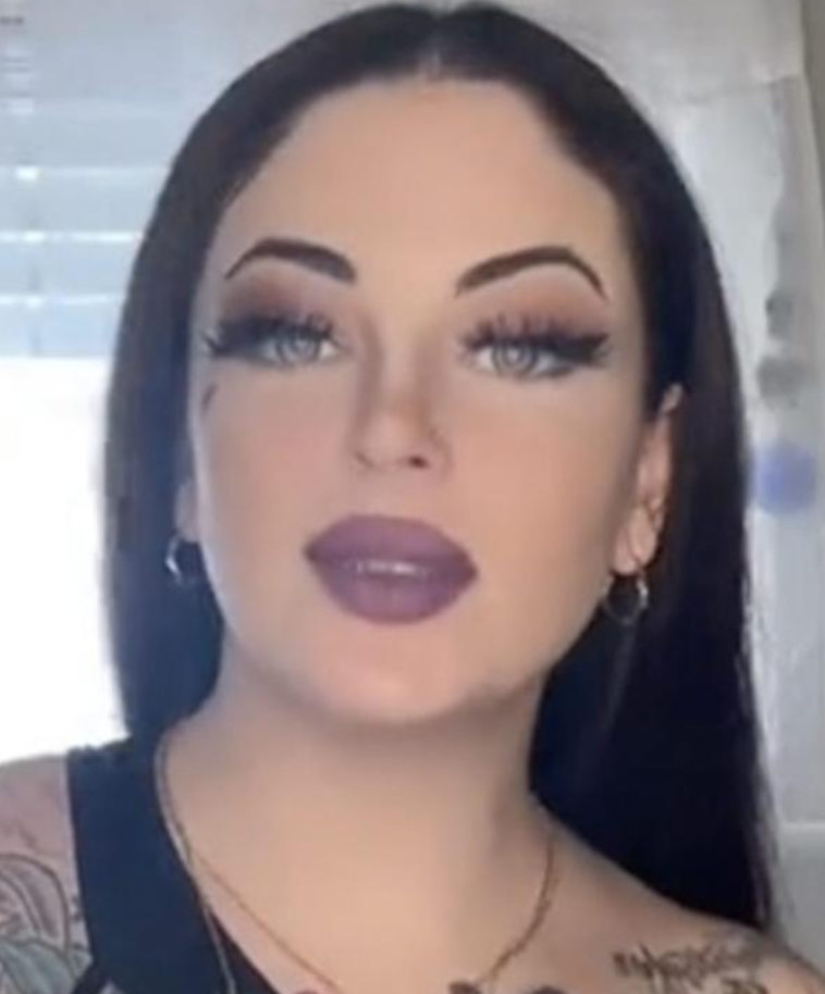 Phi, לא מתביישת בהתנהלות שלה ומתכוונת להביא לעולם עוד ילדים