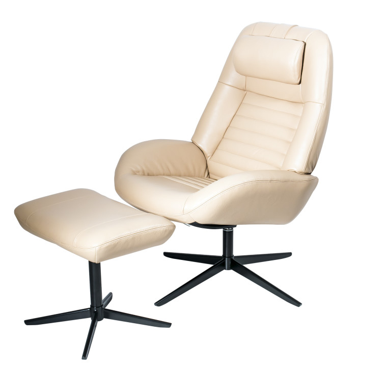 כורסא דגם GLOVE, טולמנ'ס דוט. מחיר: 8,322 שקלים