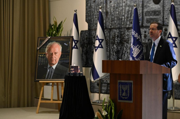 הנשיא הרצוג בטקס האזכרה לזכר רצח רבין (צילום: חיים צח לע''מ)