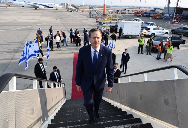 הנשיא הרצוג טרם המראתו לוועידת האקלים