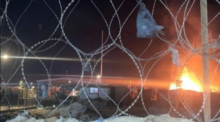 תקיפה בגבול עיראק-סוריה (צילום: רשתות ערביות)