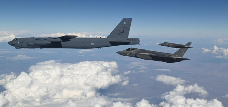  מטוסי ''אדיר'' ישראלים מלווים מפציצים אמריקאים בחזרה מהמפרץ 