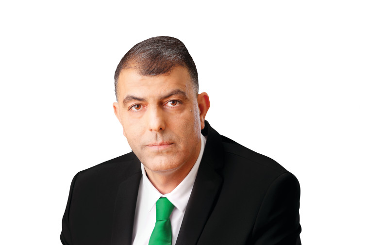 יאסר חגיארת