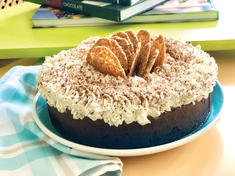 עוגה חגיגית